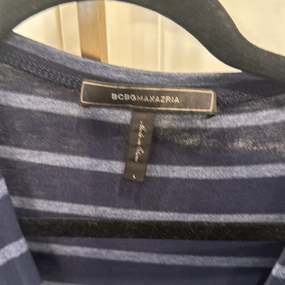 BCBGMAXAZRIA Trishna Asymmetric Top - Picture 3 of 3